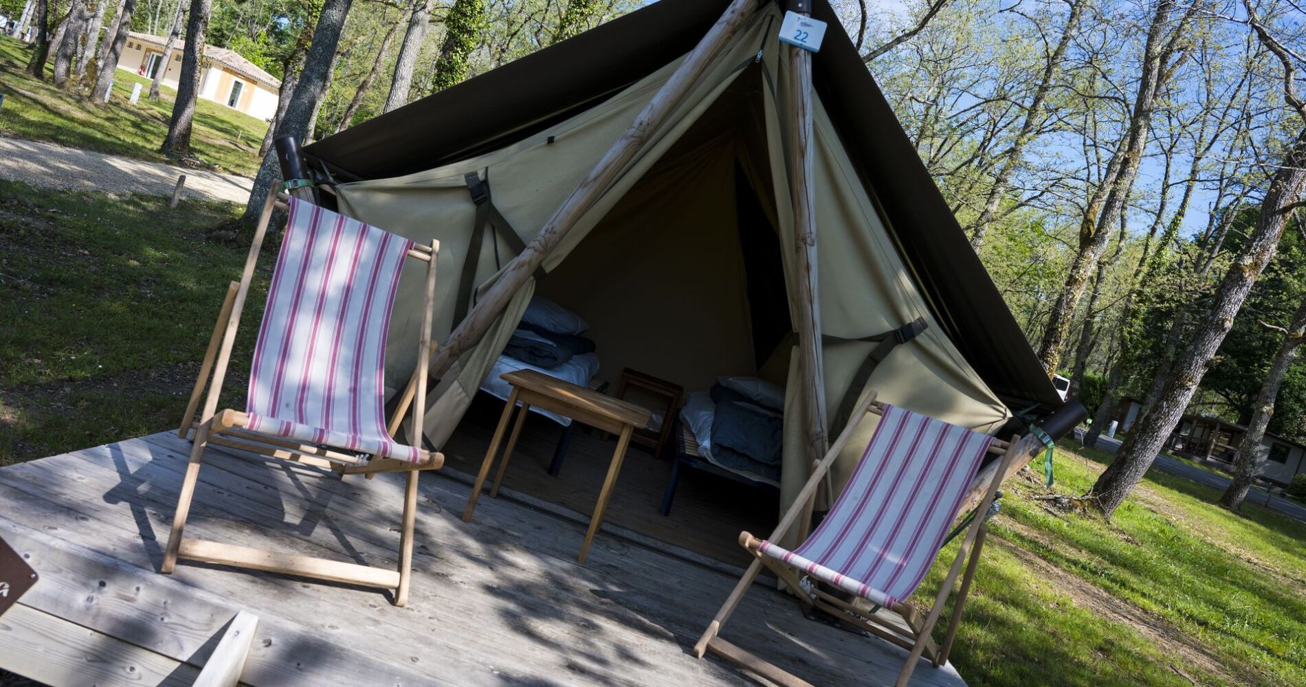 2025- Tente Moorea - VIE AU CAMPING DE NEUFONT